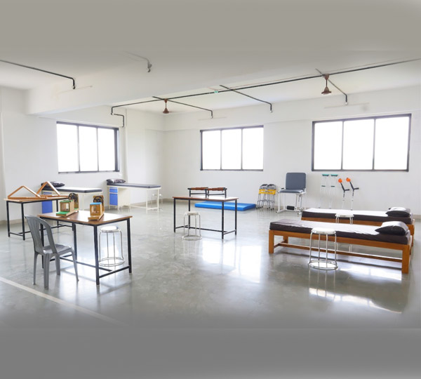 Kinesiotherapy Lab