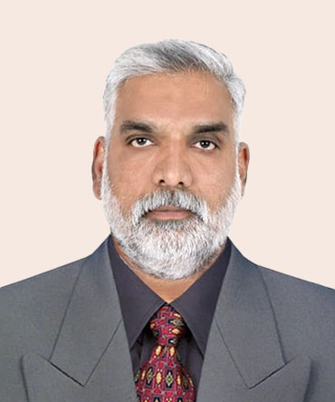 Dr. Yogananthan S